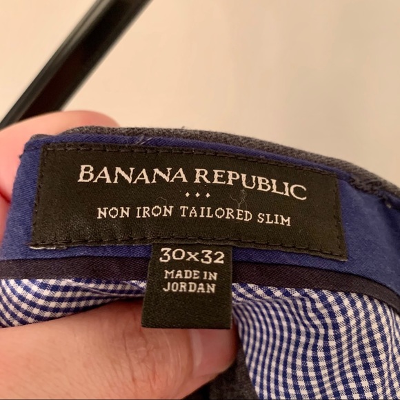 Banana Republic men’s tailored pants - Picture 2 of 4